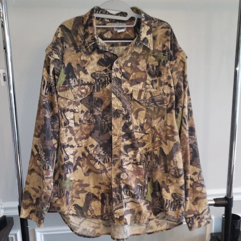Mossy Oaks Forest Floor Shirt Camo XL Zip Off Sleeves Zipper Back Pocket